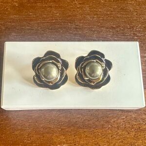 Vintage Baroque Rose Pearl Statement Earring Old Money Quiet Luxury Style